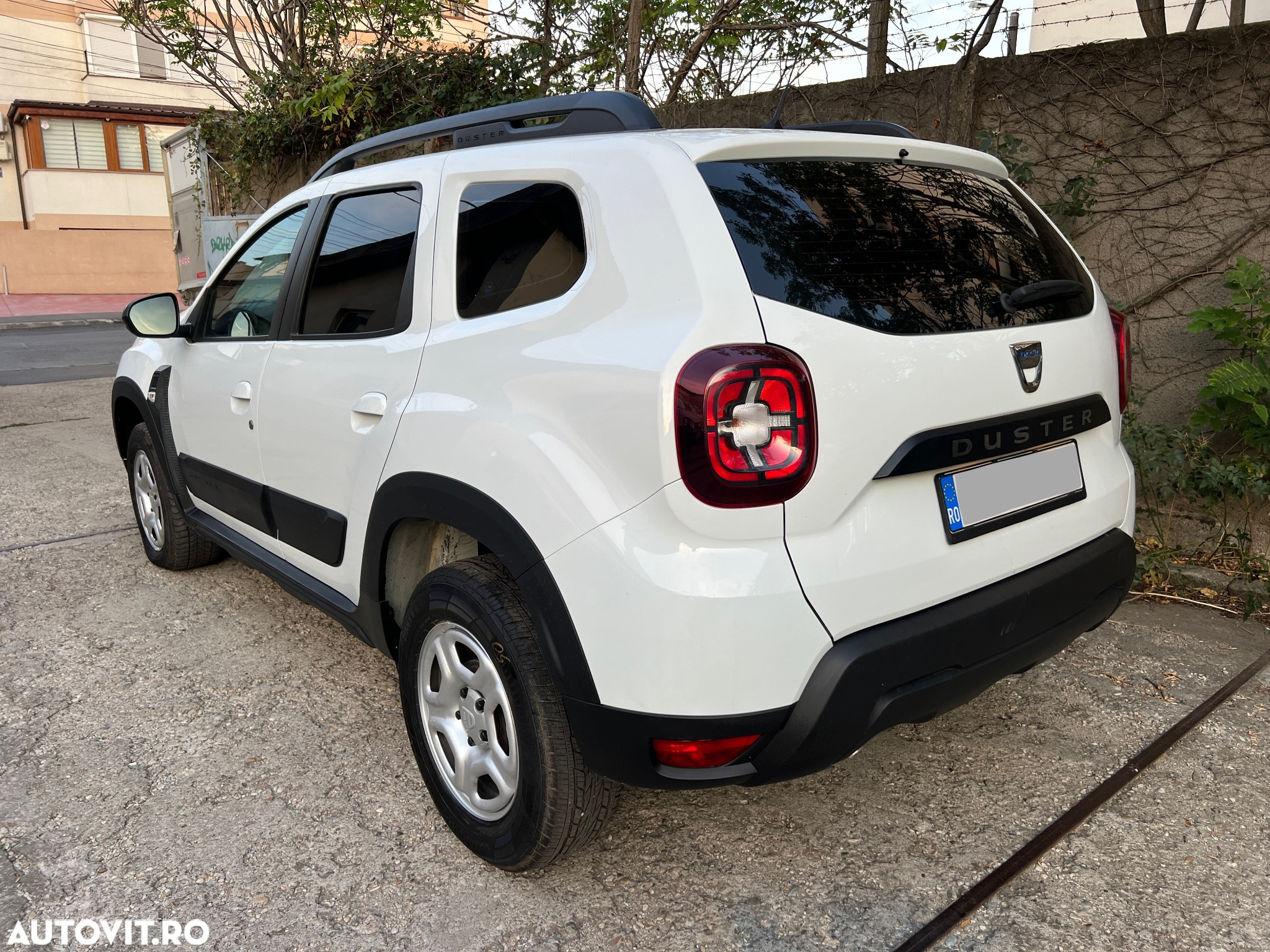 Dacia Duster 1.5 Blue dCi 4WD Essential - 10
