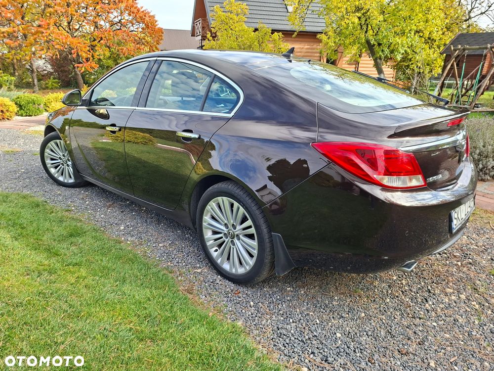 Opel Insignia - 15