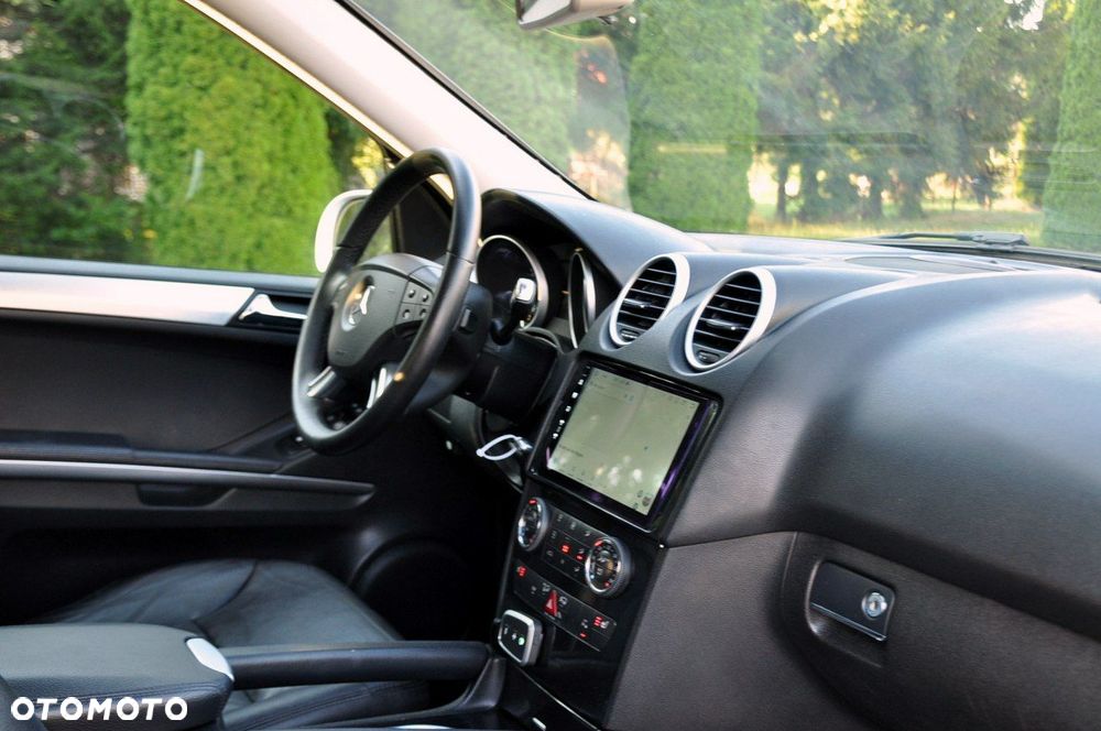 Mercedes-Benz ML - 18