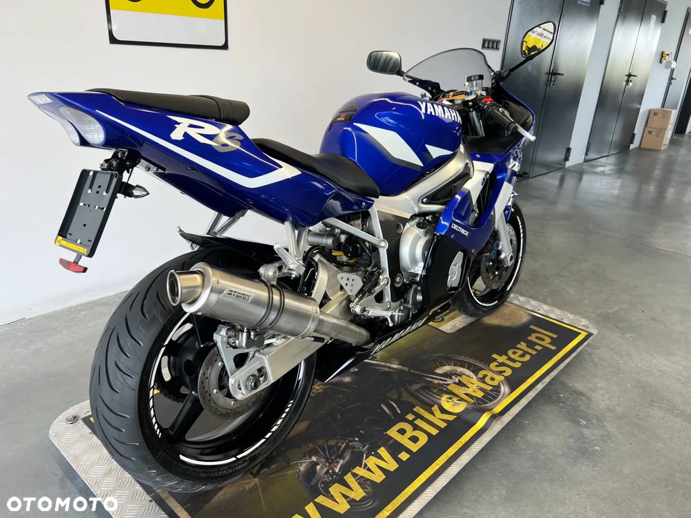 Yamaha R6 - 28