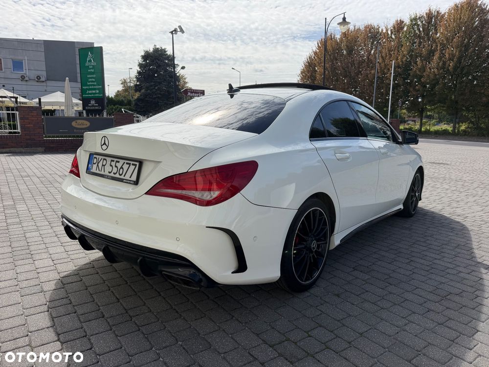 Mercedes-Benz CLA - 10