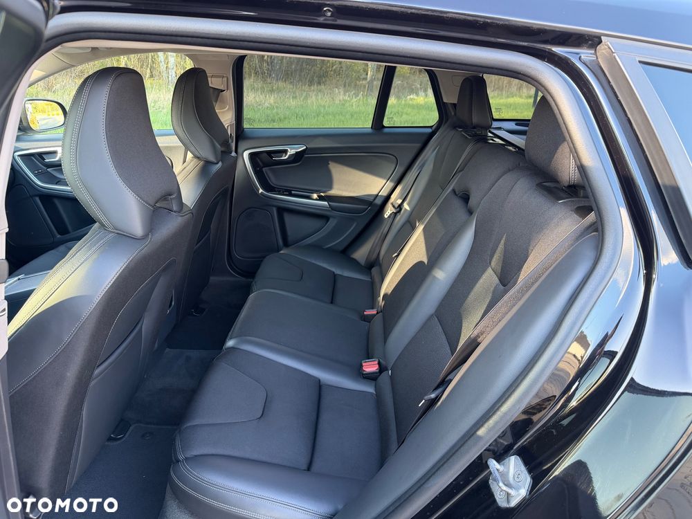 Volvo V60 - 18