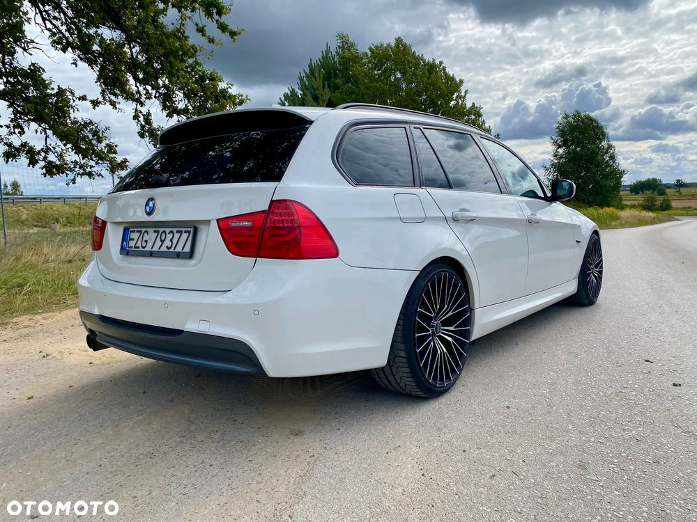 BMW Seria 3 330d DPF Edition Sport - 7