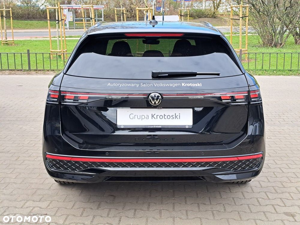 Volkswagen Passat - 5