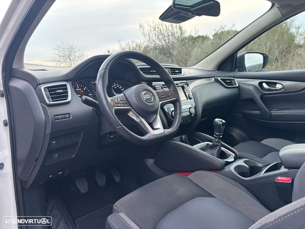 Nissan Qashqai 1.5 dCi N-Connecta Led - 13