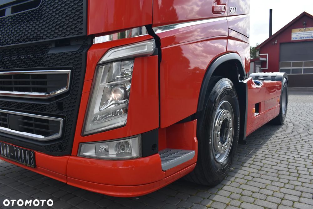 Volvo FH 500// MAŁY PRZEBIEG 680.000 km !! //  FULL LED // HYDRAULIKA HYVA // NAVI // PTO // - 12