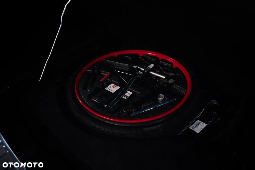 Porsche Cayenne Coupe GTS - 17