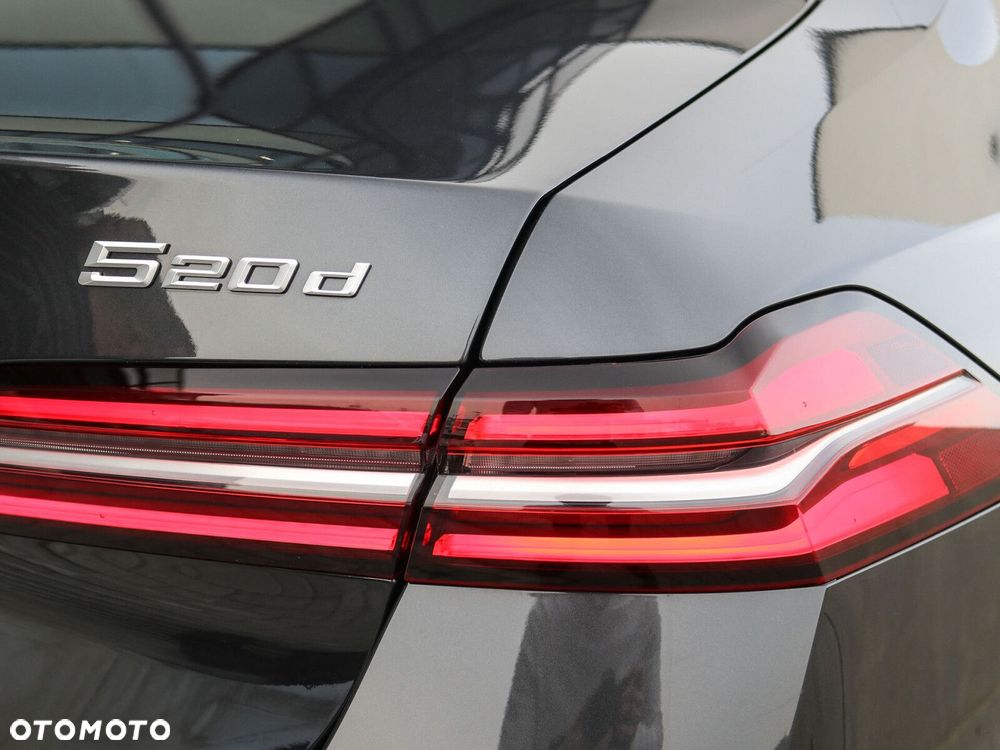 BMW Seria 5 - 13