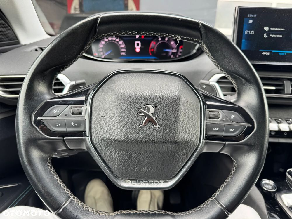 Peugeot 3008 BlueHDi 130 Stop & Start EAT8 Allure - 9