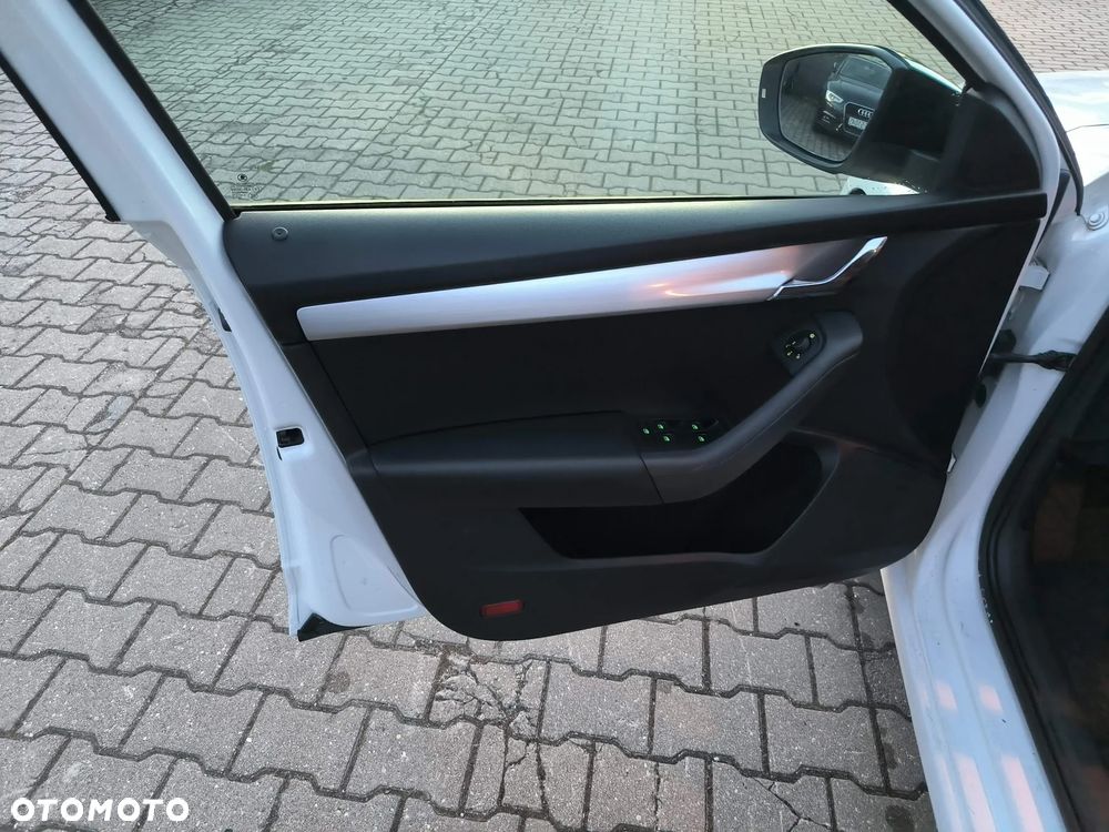 Skoda Octavia 1.5 TSI ACT DSG Sport Edition - 21