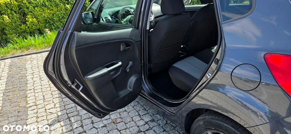 Kia Venga 1.6 CVVT Automatik Titanium Collection - 21
