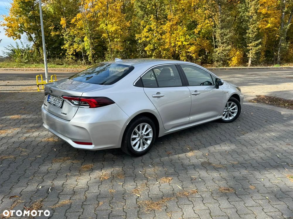 Toyota Corolla 1.8 Hybrid Comfort - 9
