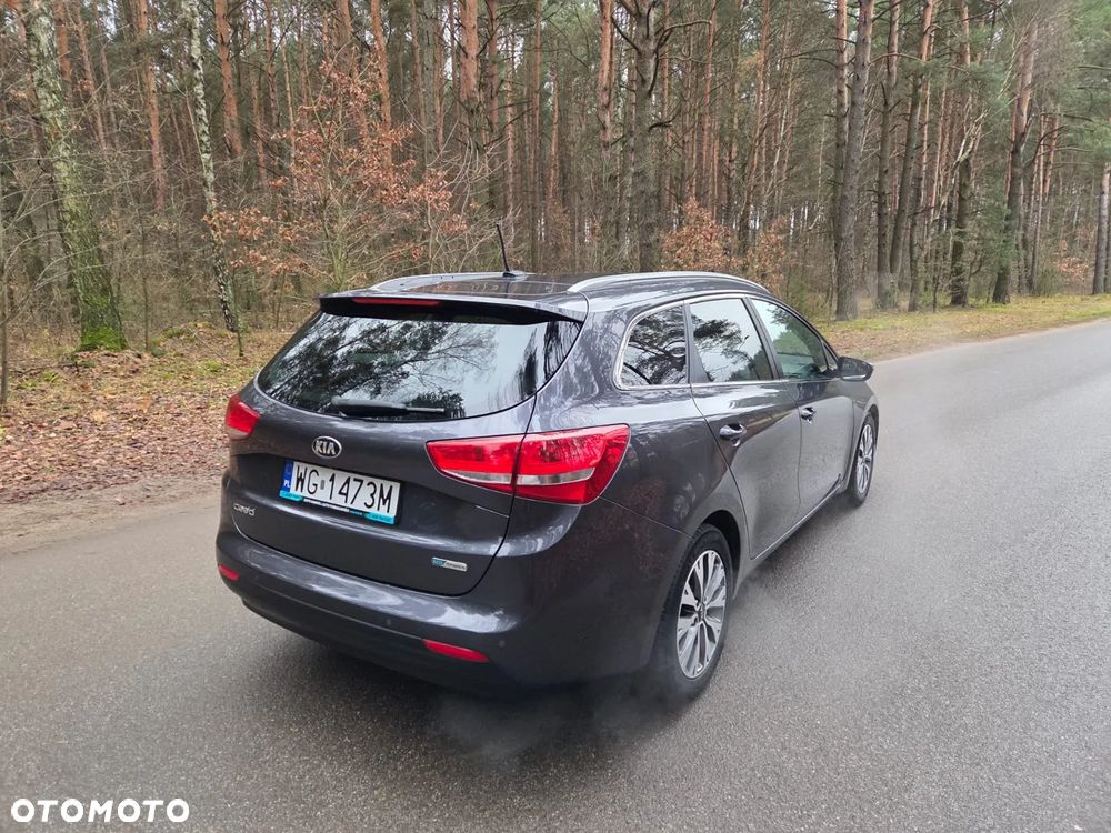 Kia Ceed 1.6 GDI Platinum Edition - 13