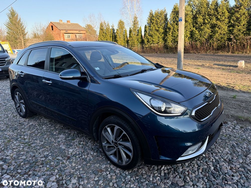 Kia Niro 1.6 GDI Hybrid L Business Line - 2