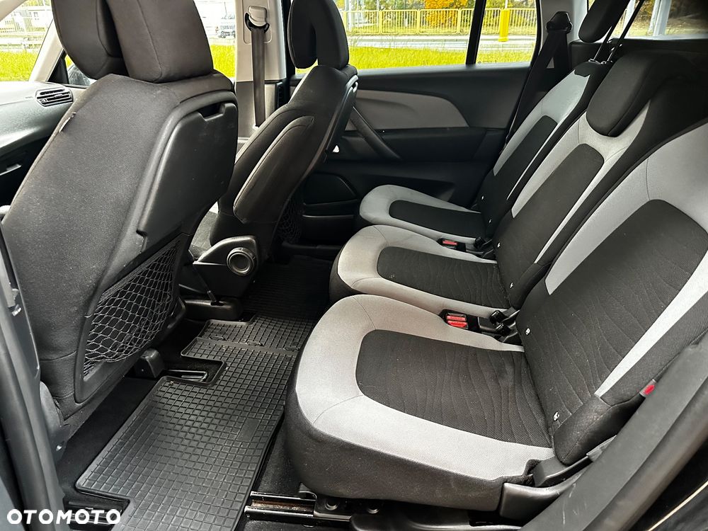 Citroën C4 Picasso - 12