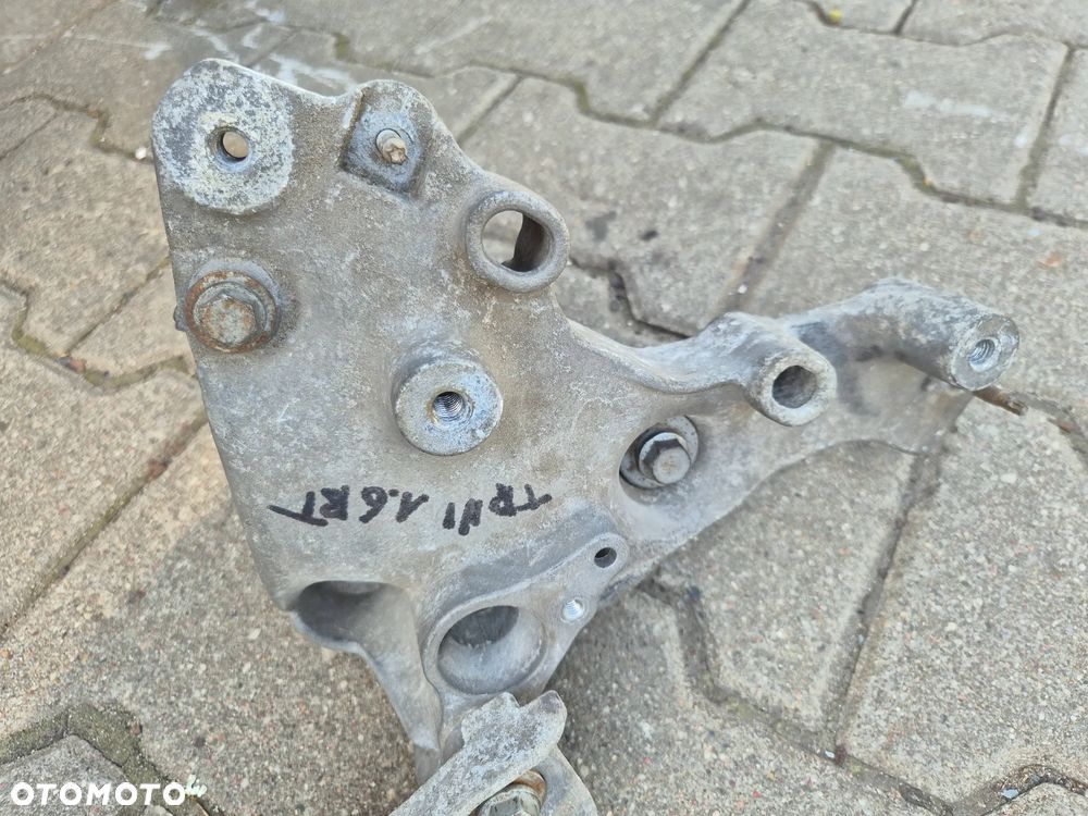 WSPORNIK PODSTAWA AKUMULATORA TALENTO TRAFIC III VIVARO B 14r.+ - 2