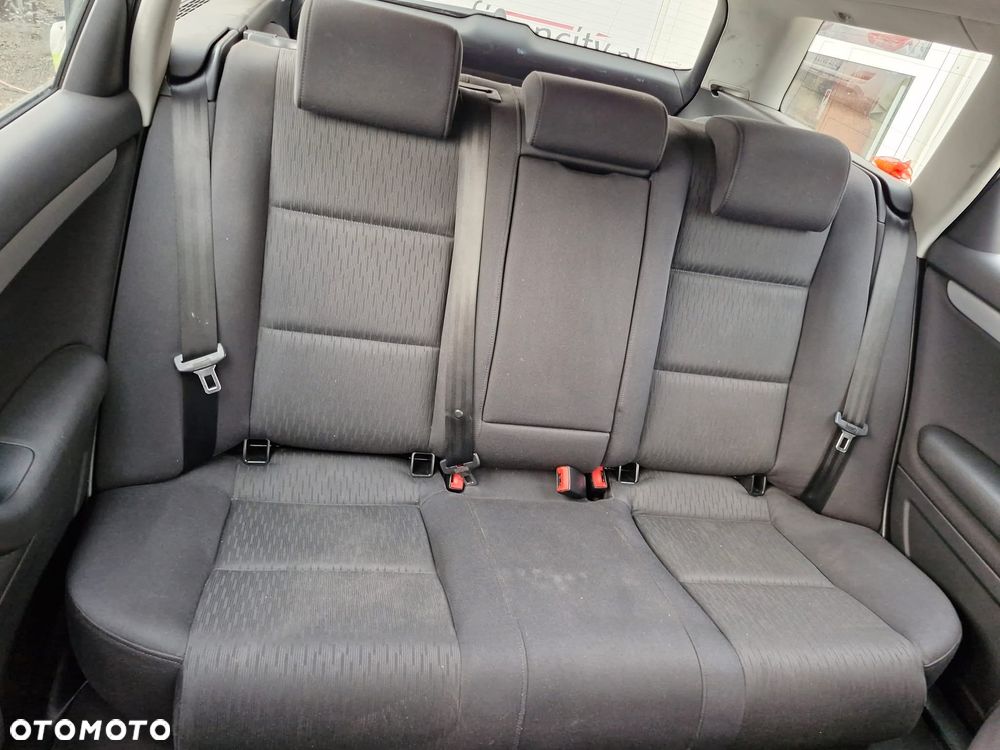 Audi A4 Avant 1.6 - 16