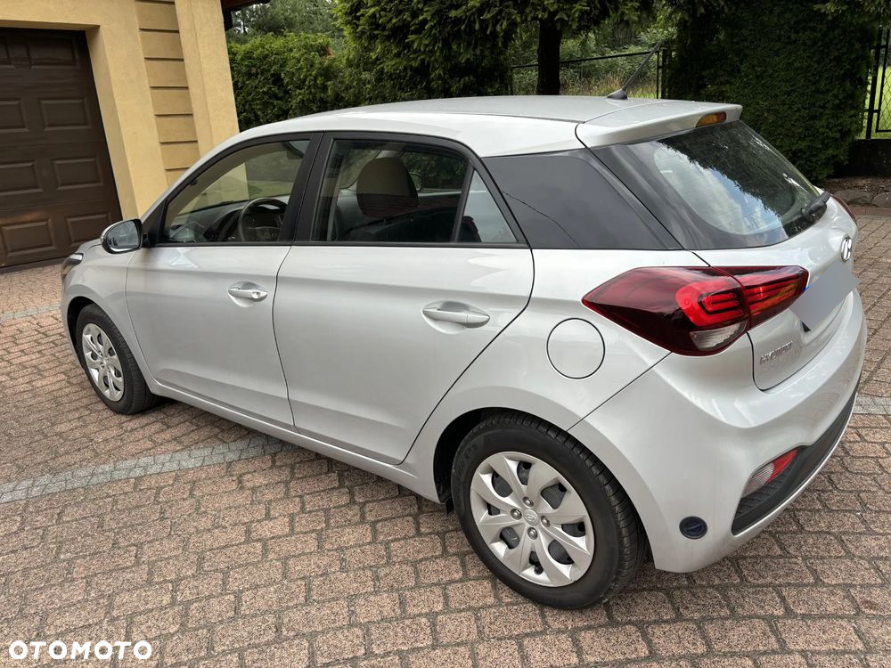 Hyundai i20 1.2 BlueDrive Classic + - 3