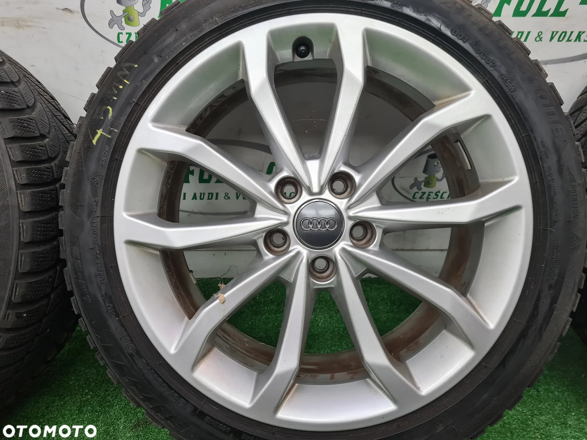 AUDI A4 FELGI R18 8W0601025AD OPONY - 4
