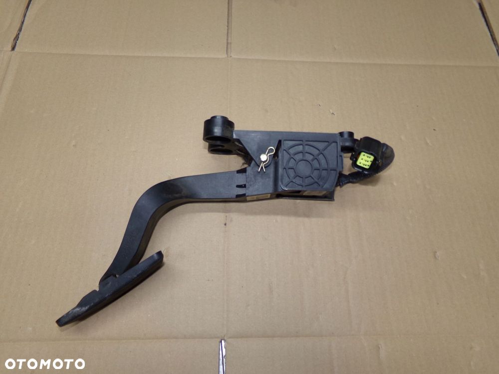 potencjometr pedał gazu hyundai tuscon 2.0 crdi 04-09r. - 3