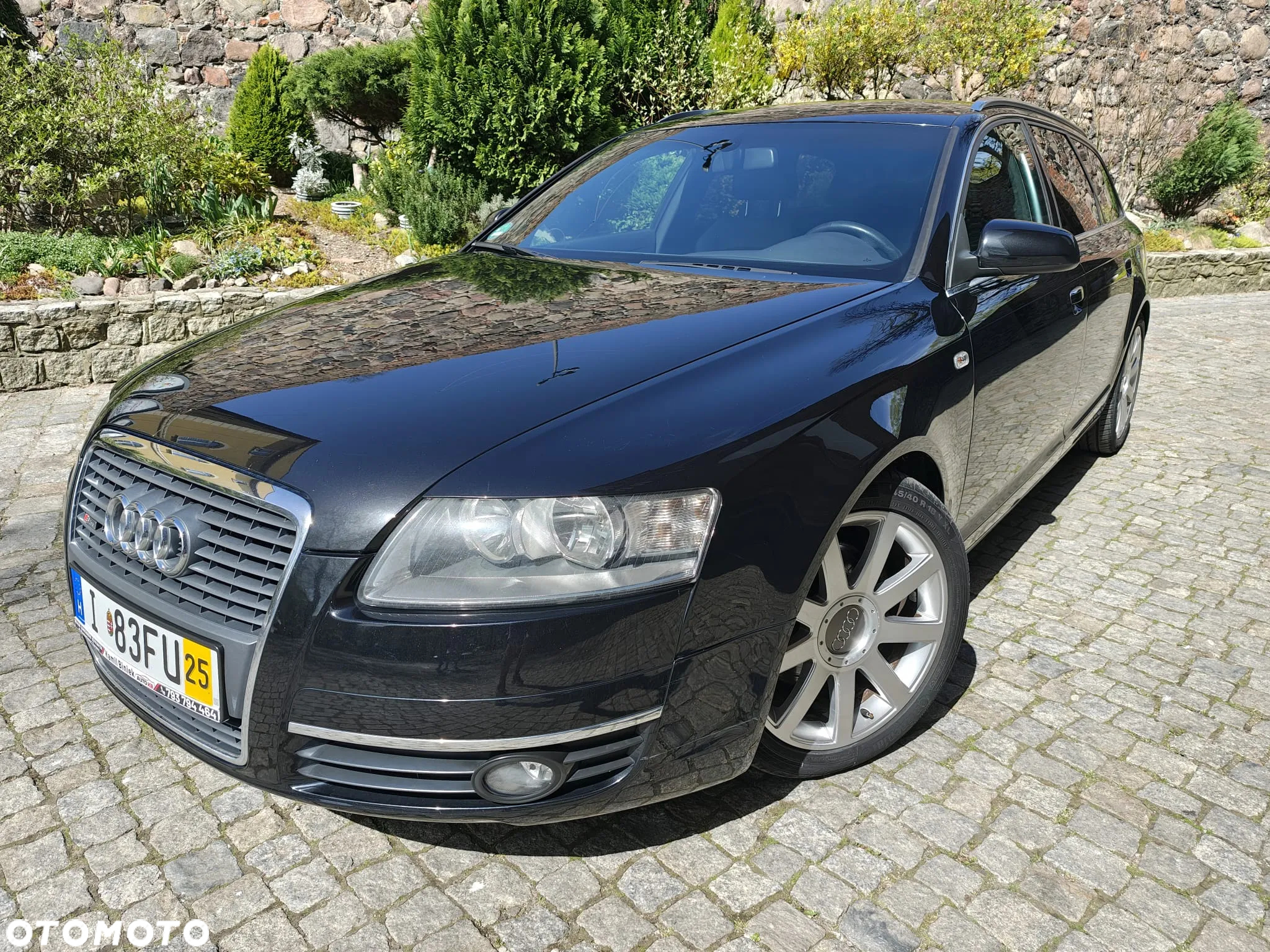 Audi A6 Avant 2.4 - 25