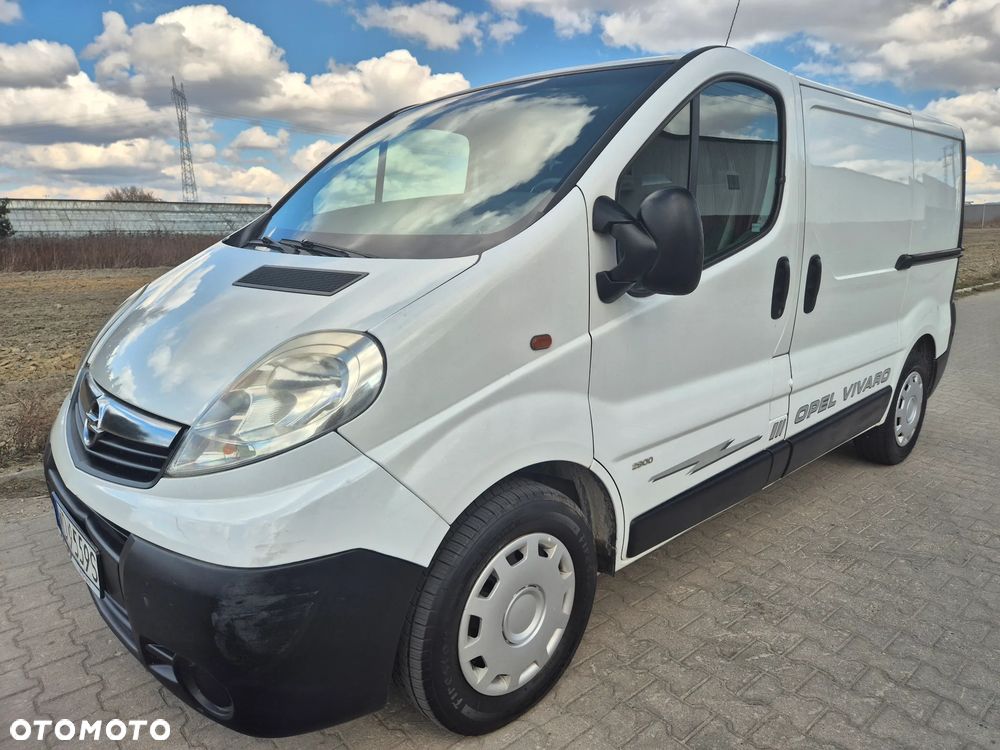 Opel VIVARO - 12