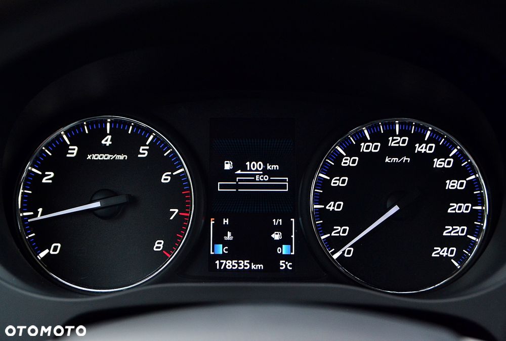 Mitsubishi Outlander 2.0 2WD Edition 100 - 17