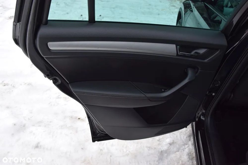 Skoda Kodiaq 2.0 TDI 4x4 DSG Sportline - 29