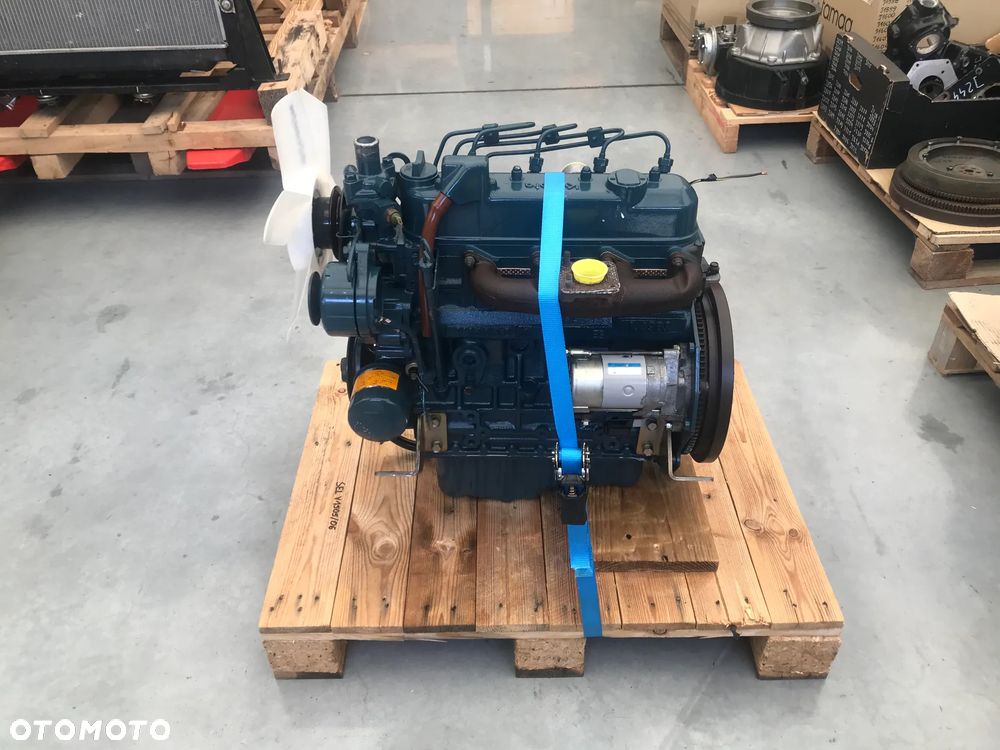 SILNIK Kubota V1505 D 8943netto - 8