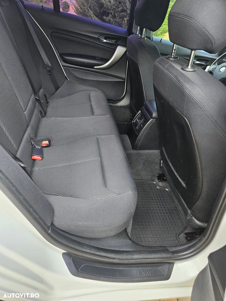 BMW Seria 1 118d Aut. Sport Line - 19