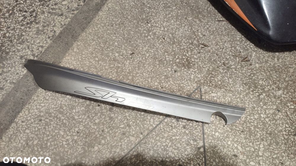 EU OSŁONA LISTWA LEWA HONDA SH 125 SH 150 09- - 1