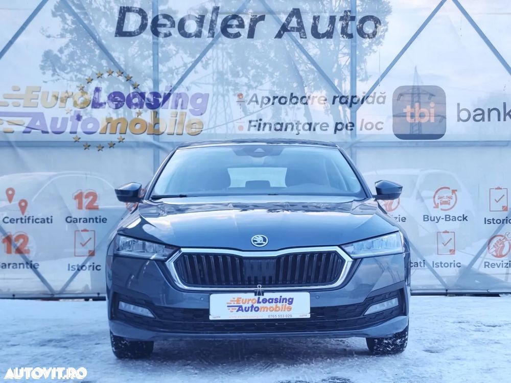 Skoda Octavia 2.0 TDI DSG Ambition - 3