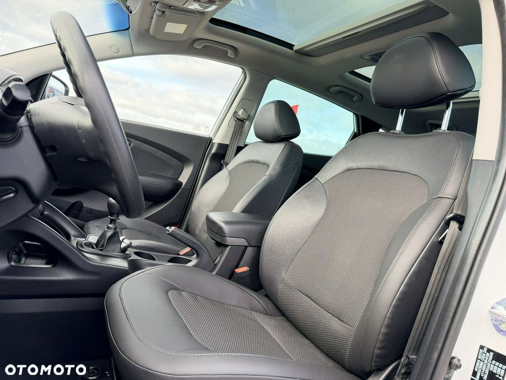 Hyundai ix35 1.6 2WD blue Comfort - 31