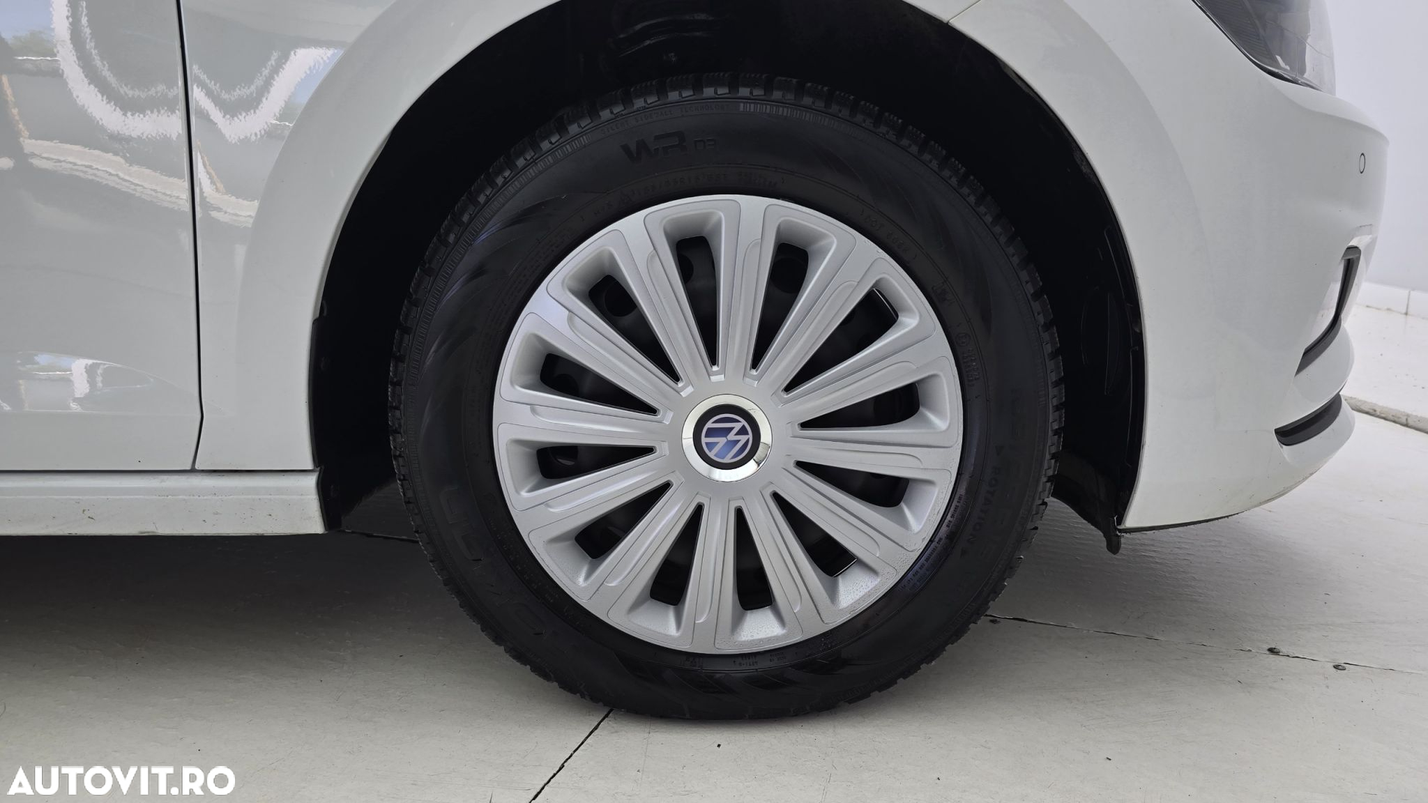 Volkswagen Polo 1.6 TDI Comfortline - 23