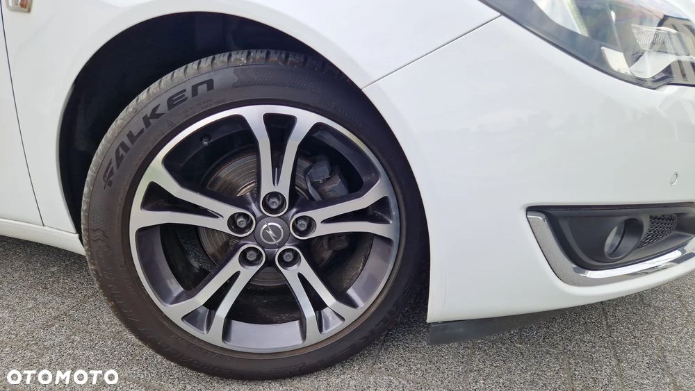 Opel Insignia 2.0 CDTI Cosmo ecoFLEX S&S - 28