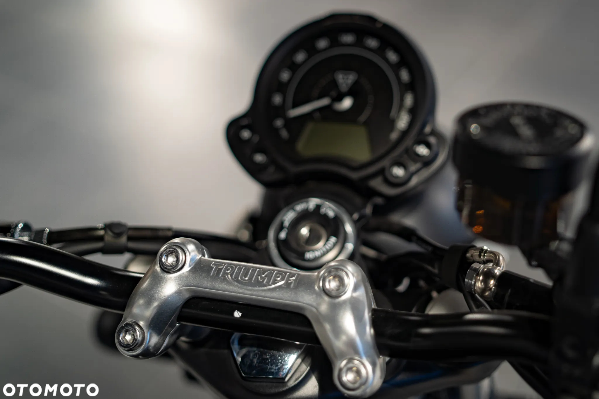 Triumph Speed Twin - 22