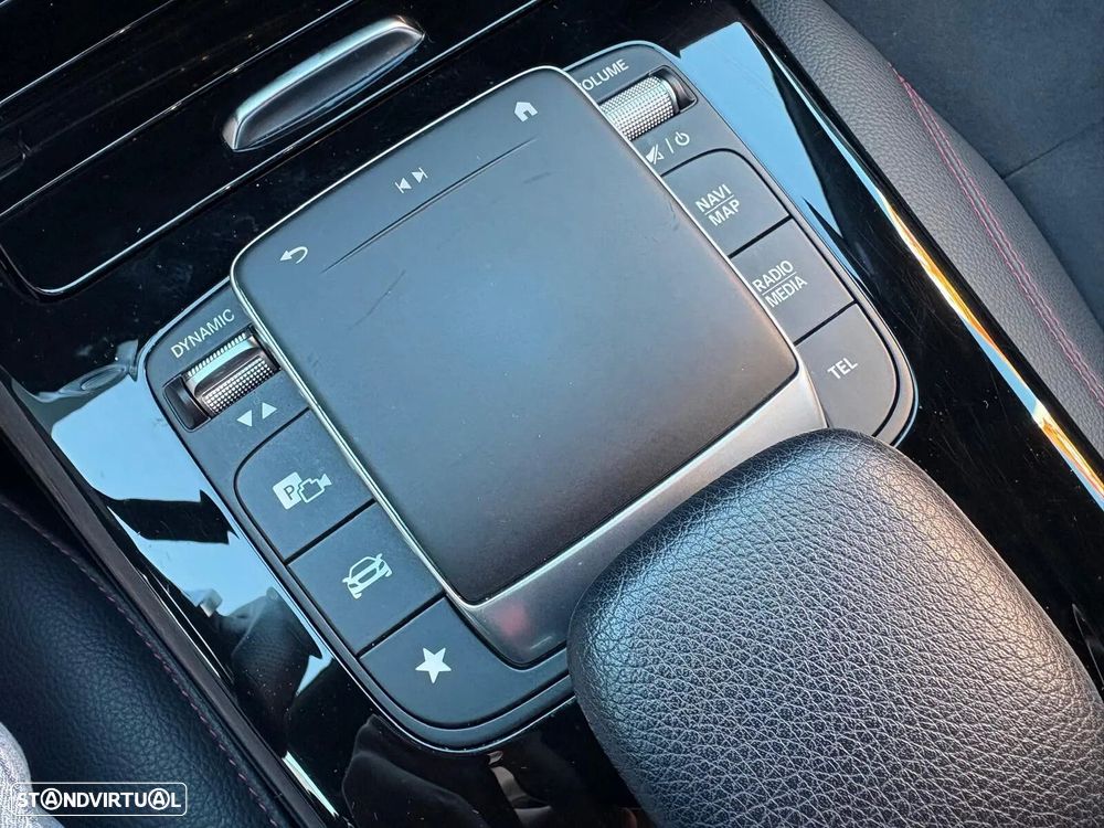 Mercedes-Benz CLA 200 d Shooting Brake AMG Line Aut. - 51