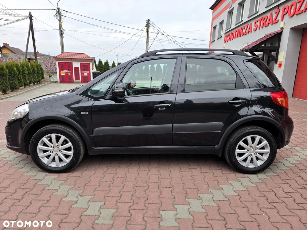 Suzuki SX4 Classic 2.0 DDiS 4x4 Comfort - 4