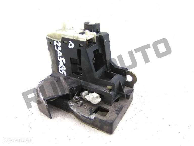 Fechadura Porta Direita  Renault Clio Ii [1998_2012] 1.5 Dci - 1