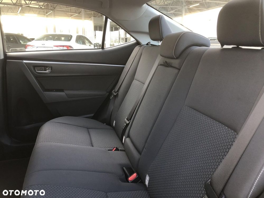 Toyota Corolla 1.6 Premium EU6 - 9