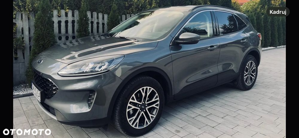 Ford Kuga 1.5 EcoBoost 4x4 Titanium - 1