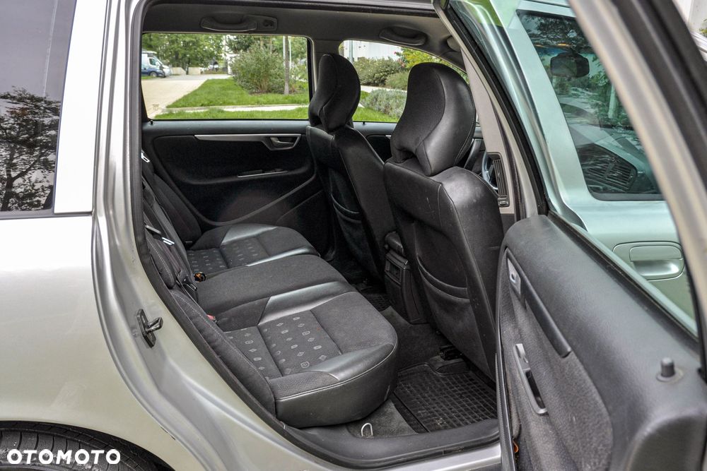 Volvo V70 - 12