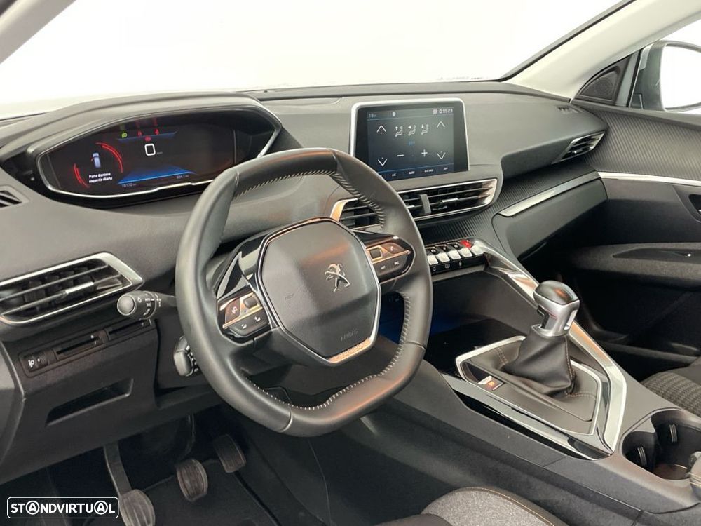 Peugeot 3008 1.5 BlueHDi Active - 15