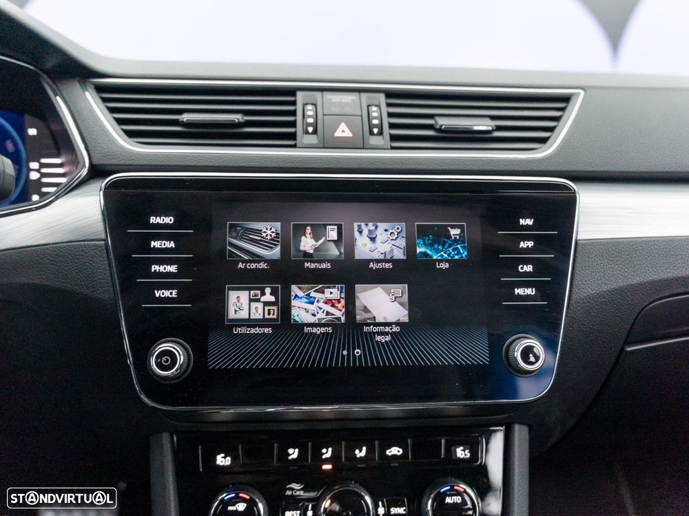 Skoda Superb Break 2.0 TDI DSG - 33