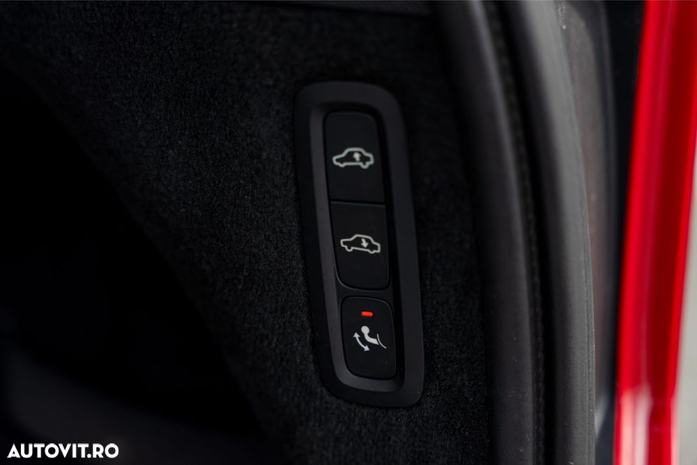 Volvo XC 90 D5 AWD Geartronic Inscription - 13