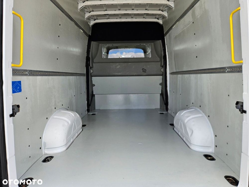 Volkswagen Crafter L4H2 *94900zł NETTO* Brygadówka 7 osób 2.0TDi/140KM - 17