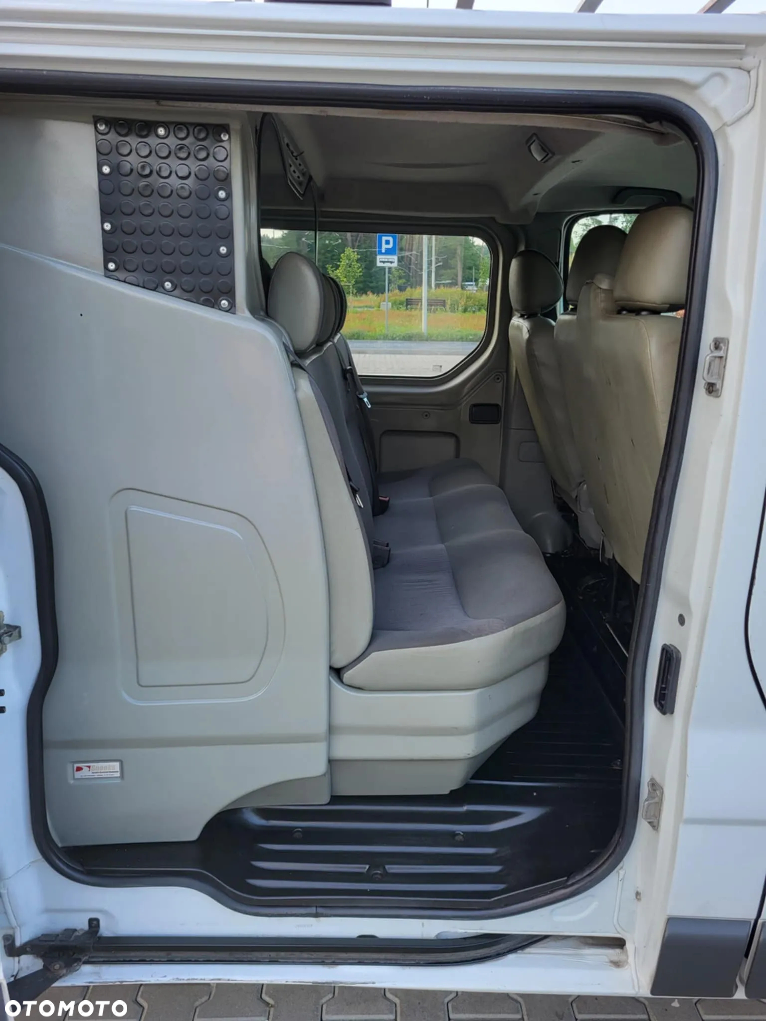 Opel Vivaro - 16