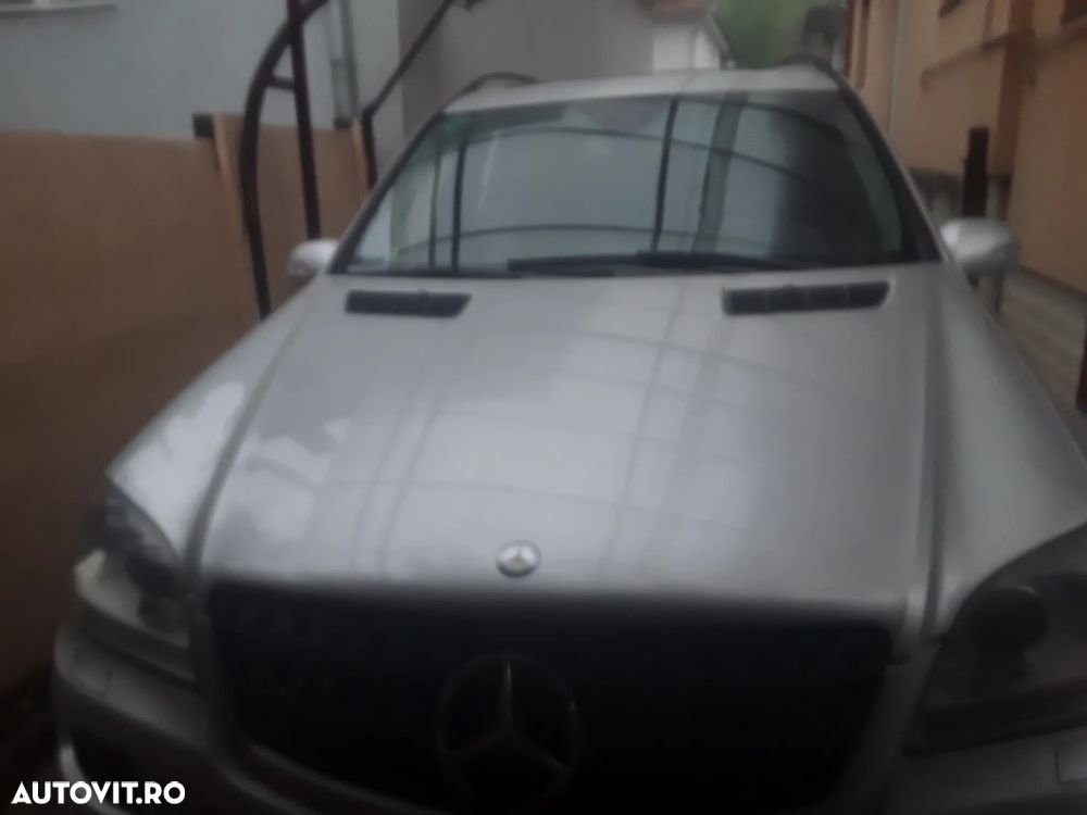 Mercedes-Benz ML 350 Aut - 1