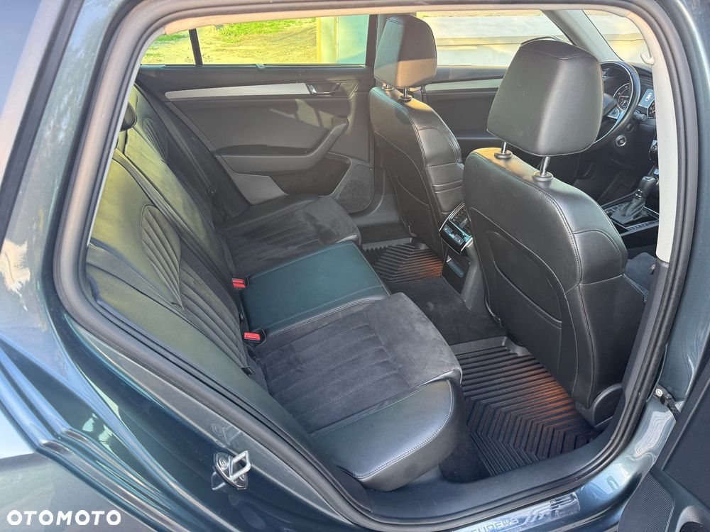 Skoda Superb 1.6 TDI DSG Ambition - 18