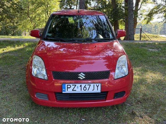 Suzuki Swift 1.3 Sakura - 1